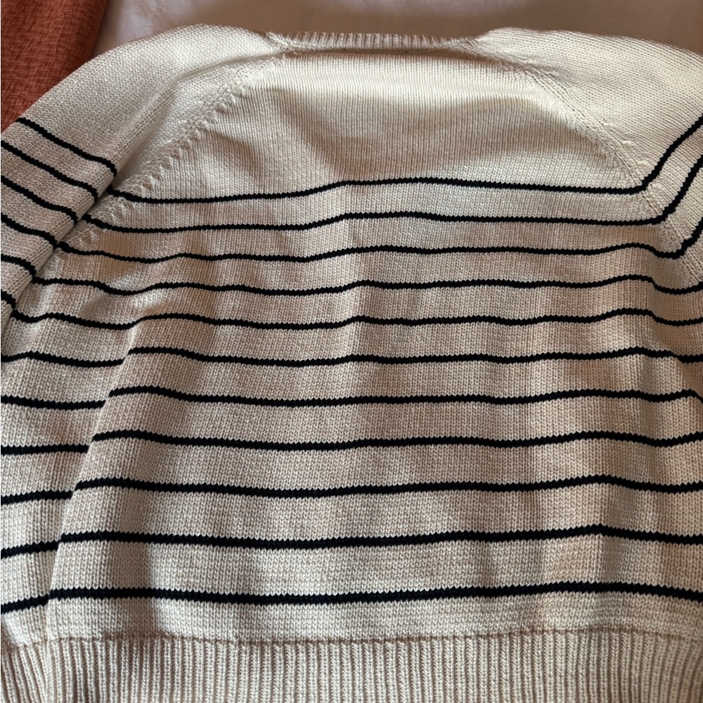 Sezane Leontine sweater size small (navy/ecru) - Picture 6 of 7